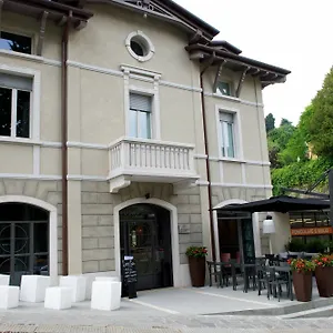 2* Pensionat Fuori Porta House